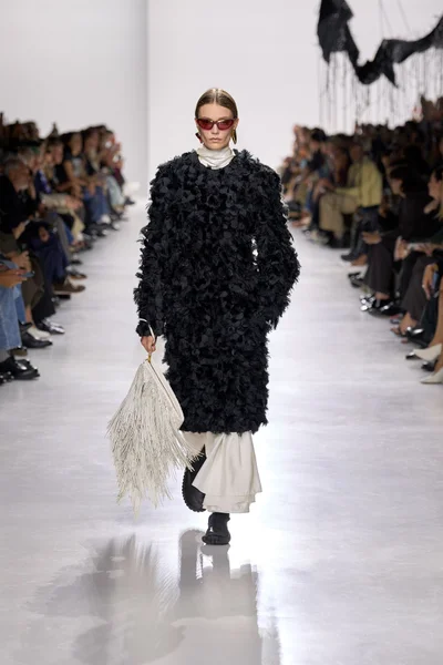 Look 21